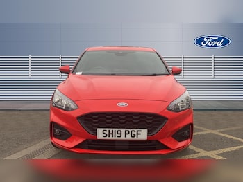 Used Ford Focus 2019 for sale - 76319579: Photo 3