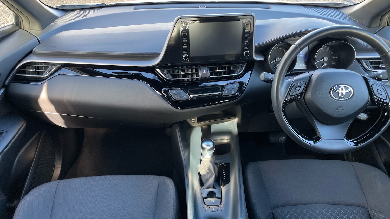 Used Toyota C-HR 2022 for sale - 76541300: Photo 10