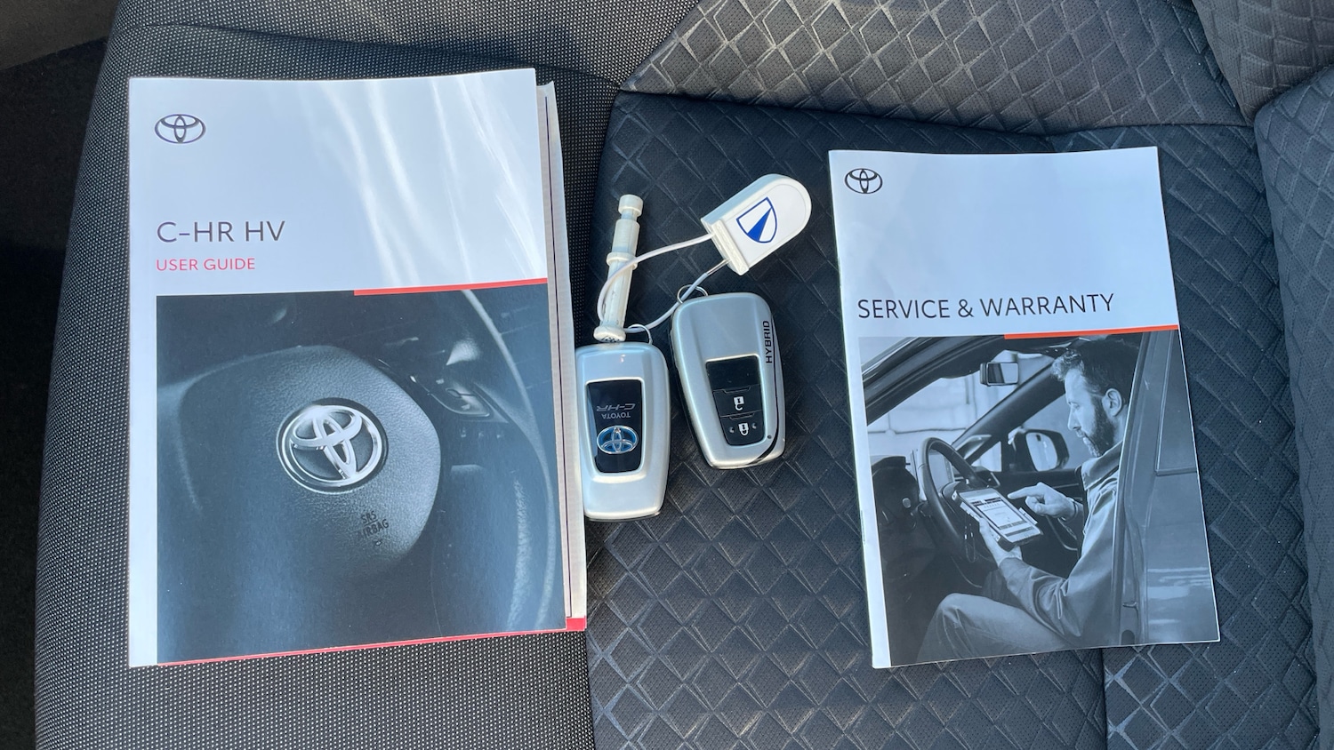 Used Toyota C-HR 2022 for sale - 76541300: Photo 19