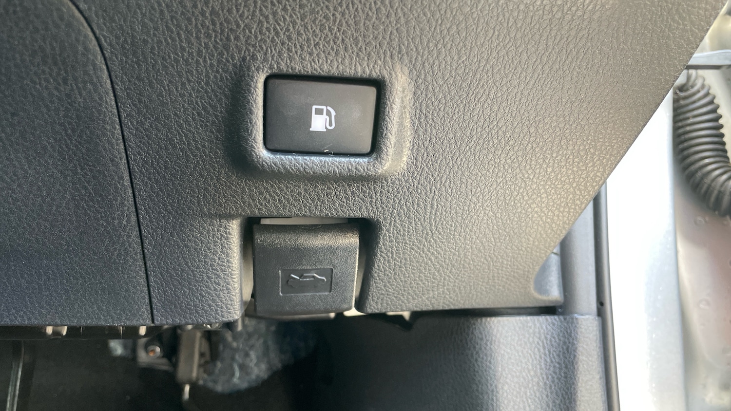 Used Toyota C-HR 2022 for sale - 76541300: Photo 34