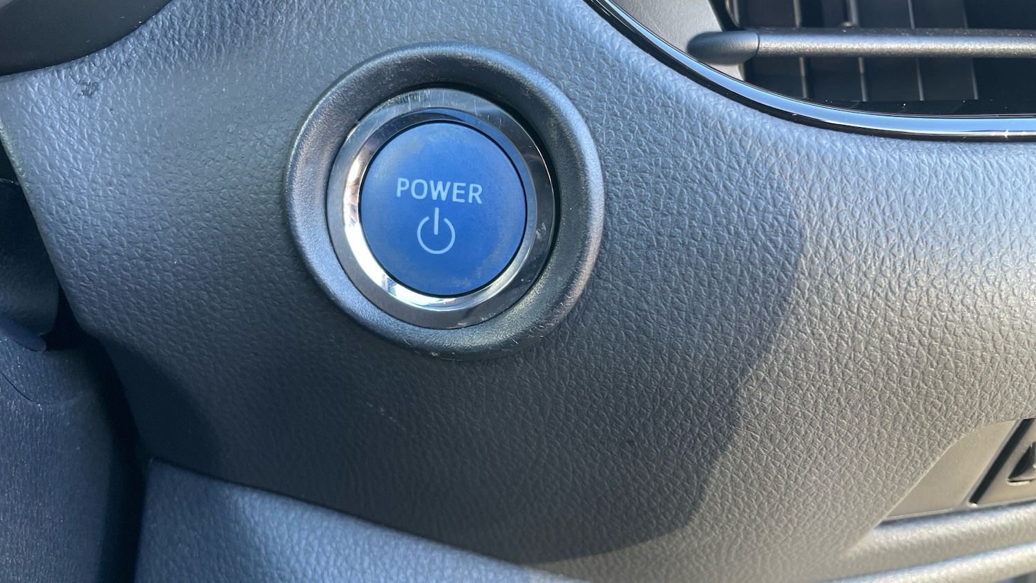 Used Toyota C-HR 2022 for sale - 76541300: Photo 35