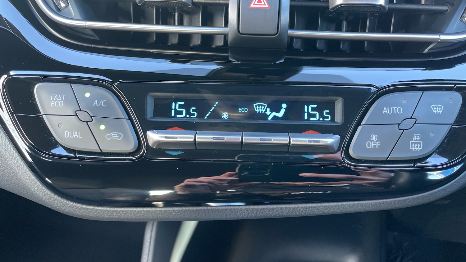 Used Toyota C-HR 2022 for sale - 76541300: Photo 41