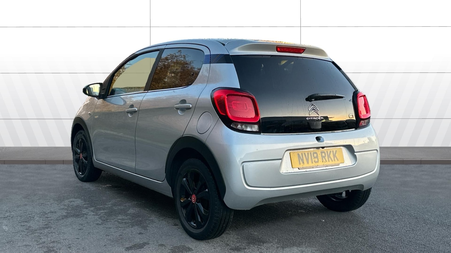 Used Citroen C1 2019 for sale - 77282902: Photo 2