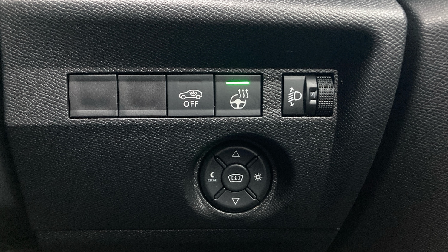 Used Citroen C4 2024 for sale - 77393918: Photo 31