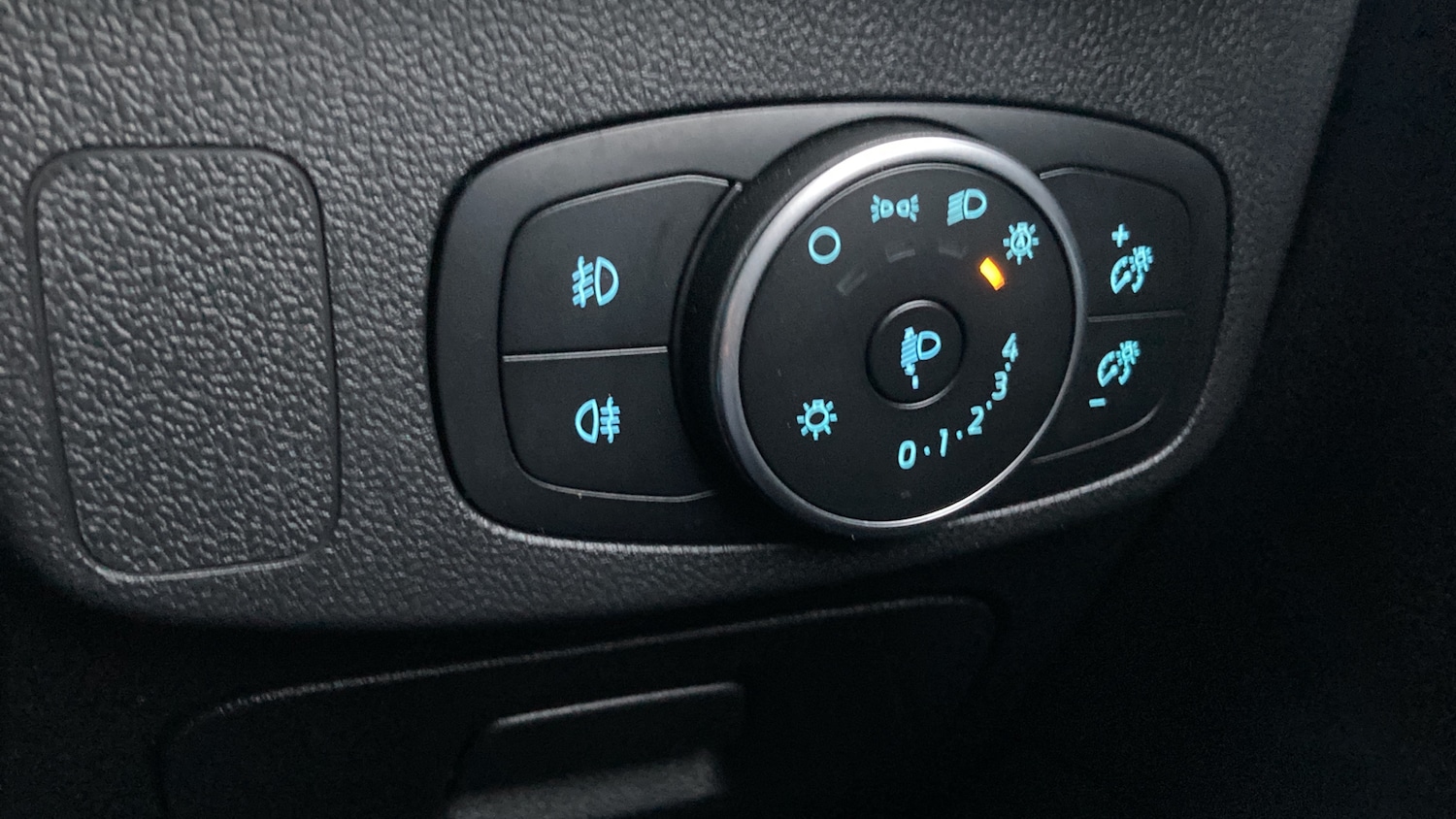 Used Ford Focus 2020 for sale - 76578514: Photo 25