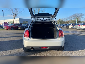 Used MINI Hatch 2020 for sale - 77801899: Photo