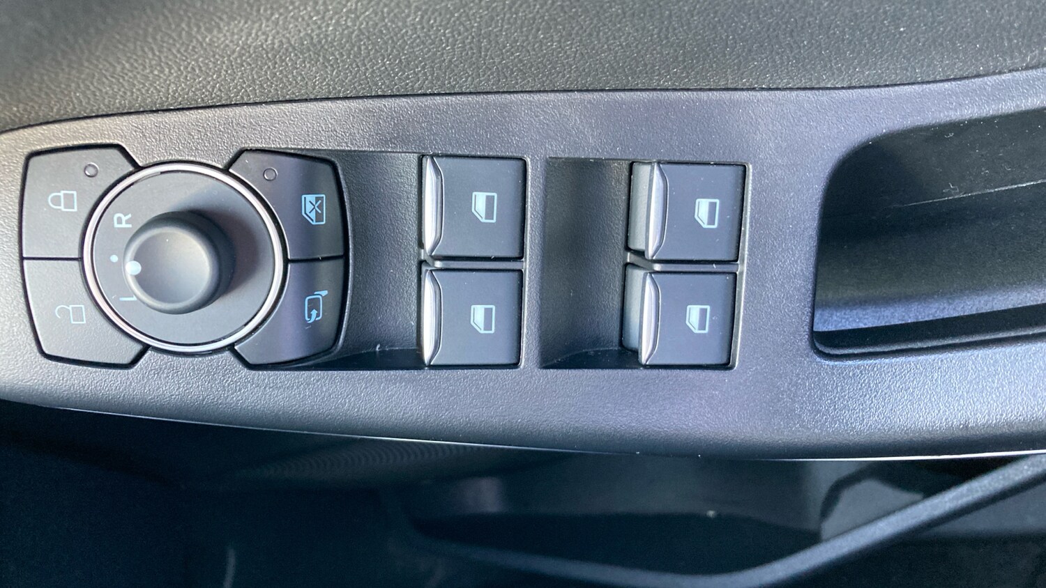 Used Ford Puma 2023 for sale - 78162336: Photo 35