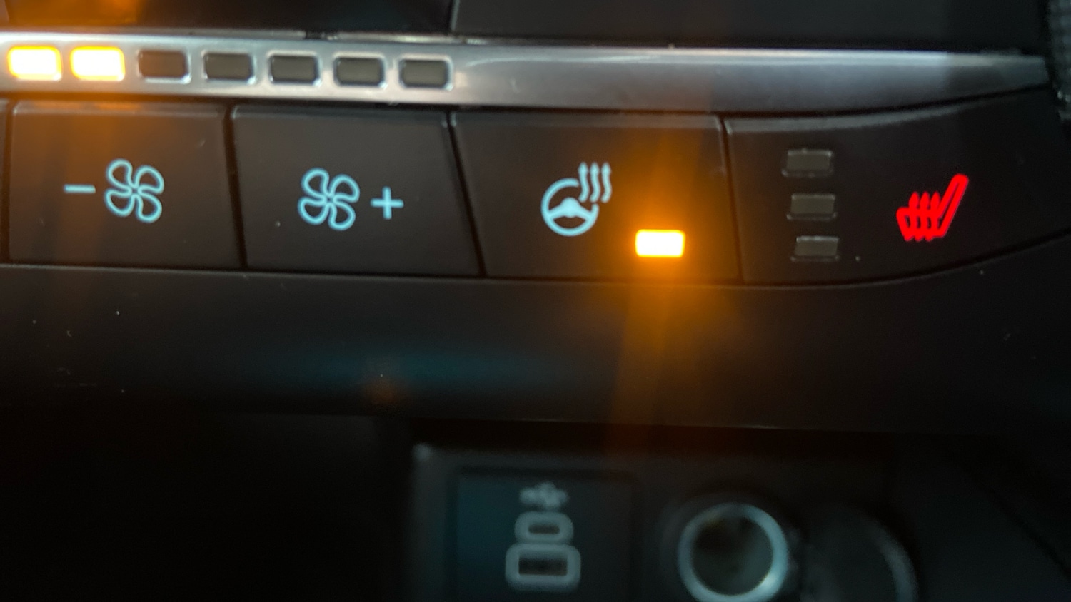 Used Ford Kuga 2023 for sale - 77990474: Photo 34