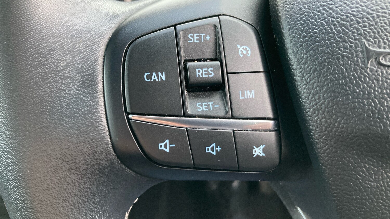 Used Ford Puma 2023 for sale - 77403732: Photo 31