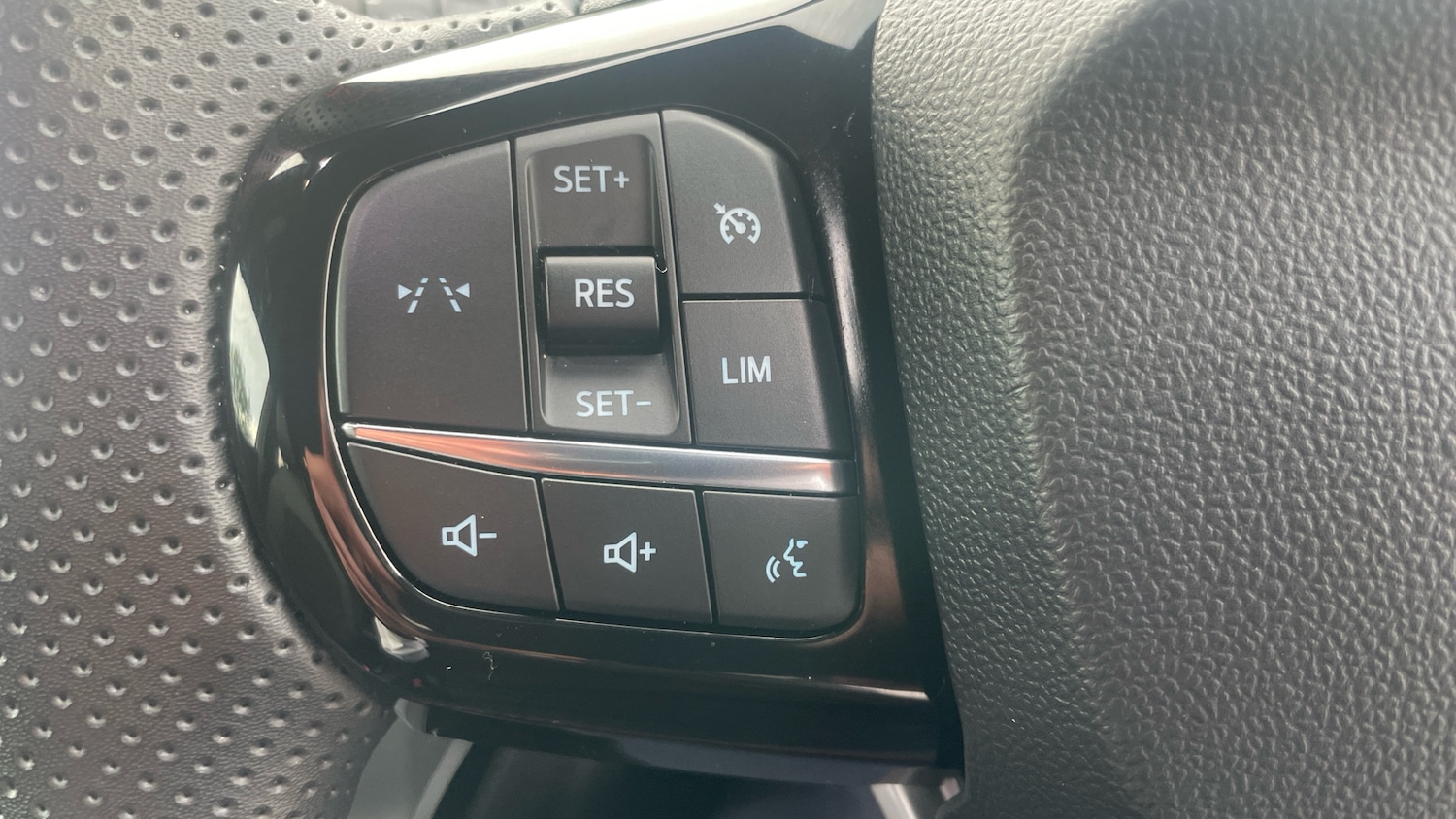 Used Ford Puma 2024 for sale - 76219041: Photo 35