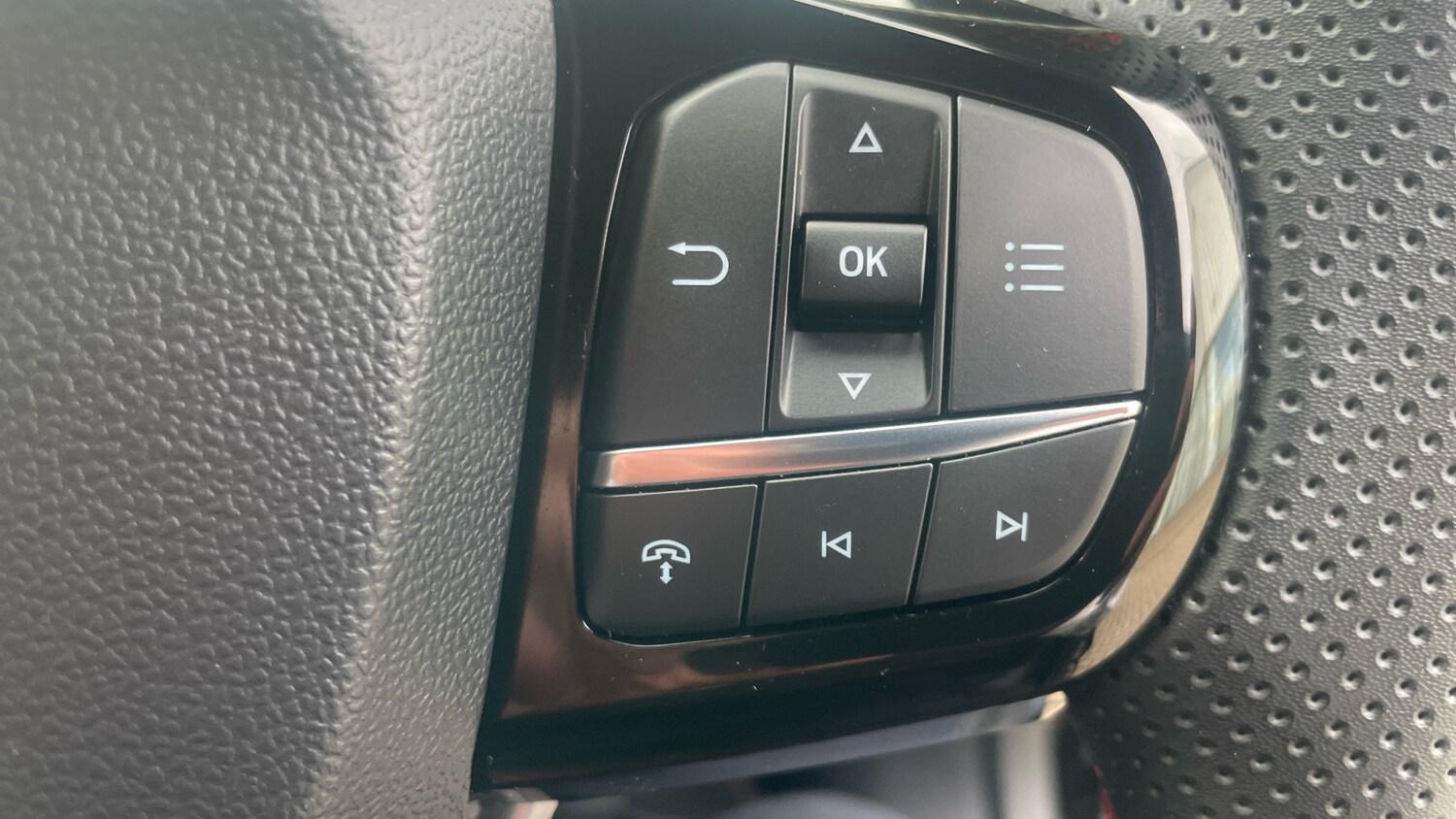 Used Ford Puma 2024 for sale - 76219041: Photo 36