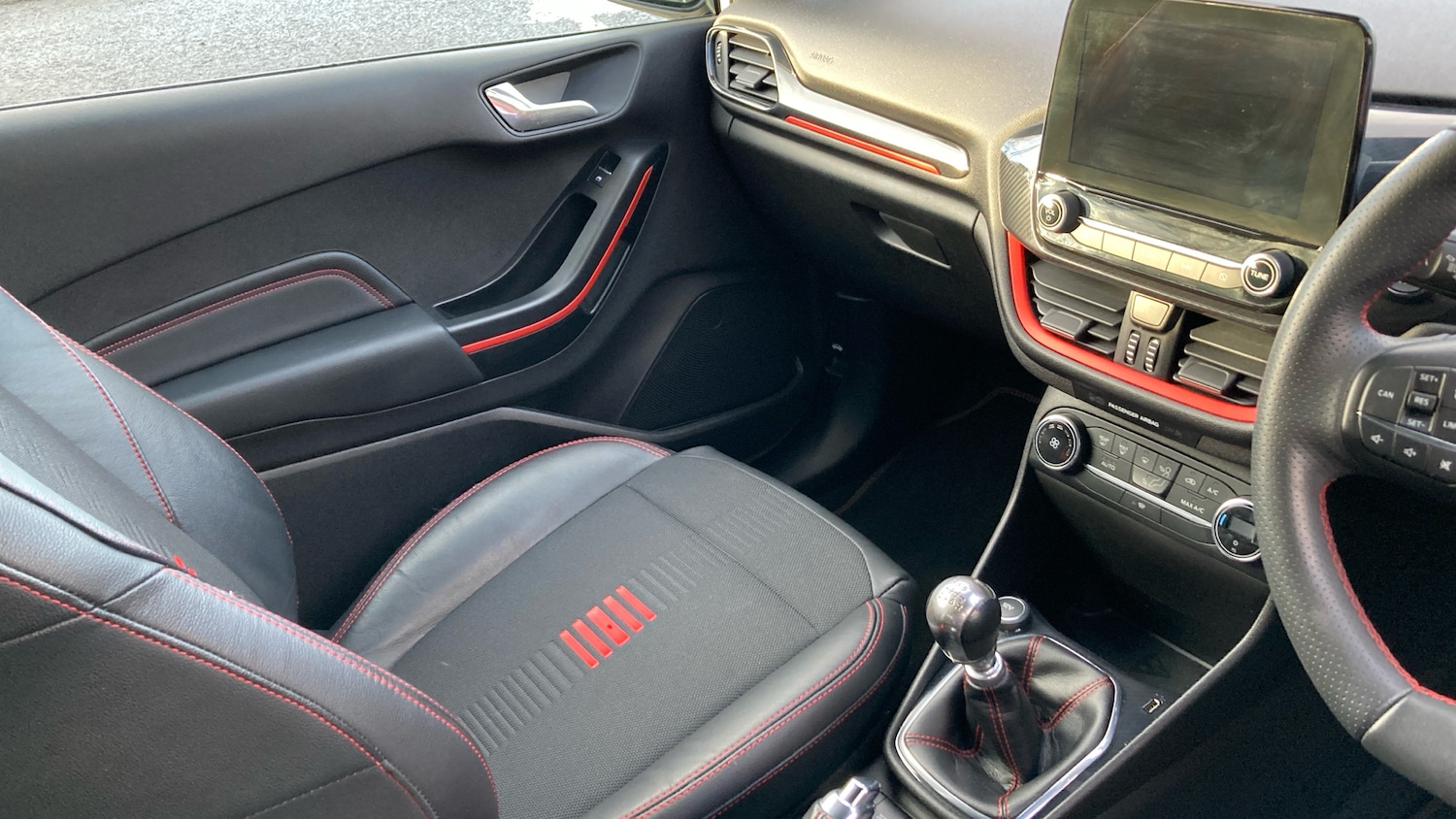 Used Ford Fiesta 2018 for sale - 76968725: Photo 14