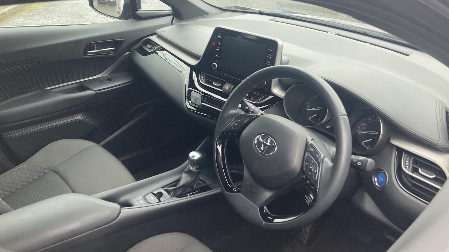 Used Toyota C-HR 2022 for sale - 77258724: Photo 11