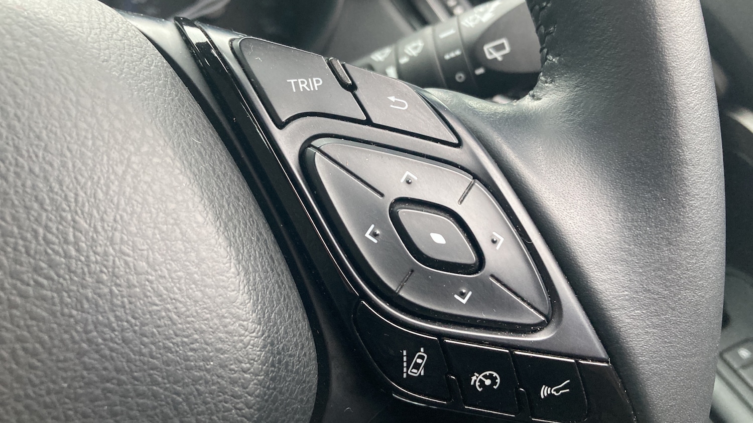 Used Toyota C-HR 2022 for sale - 77258724: Photo 23