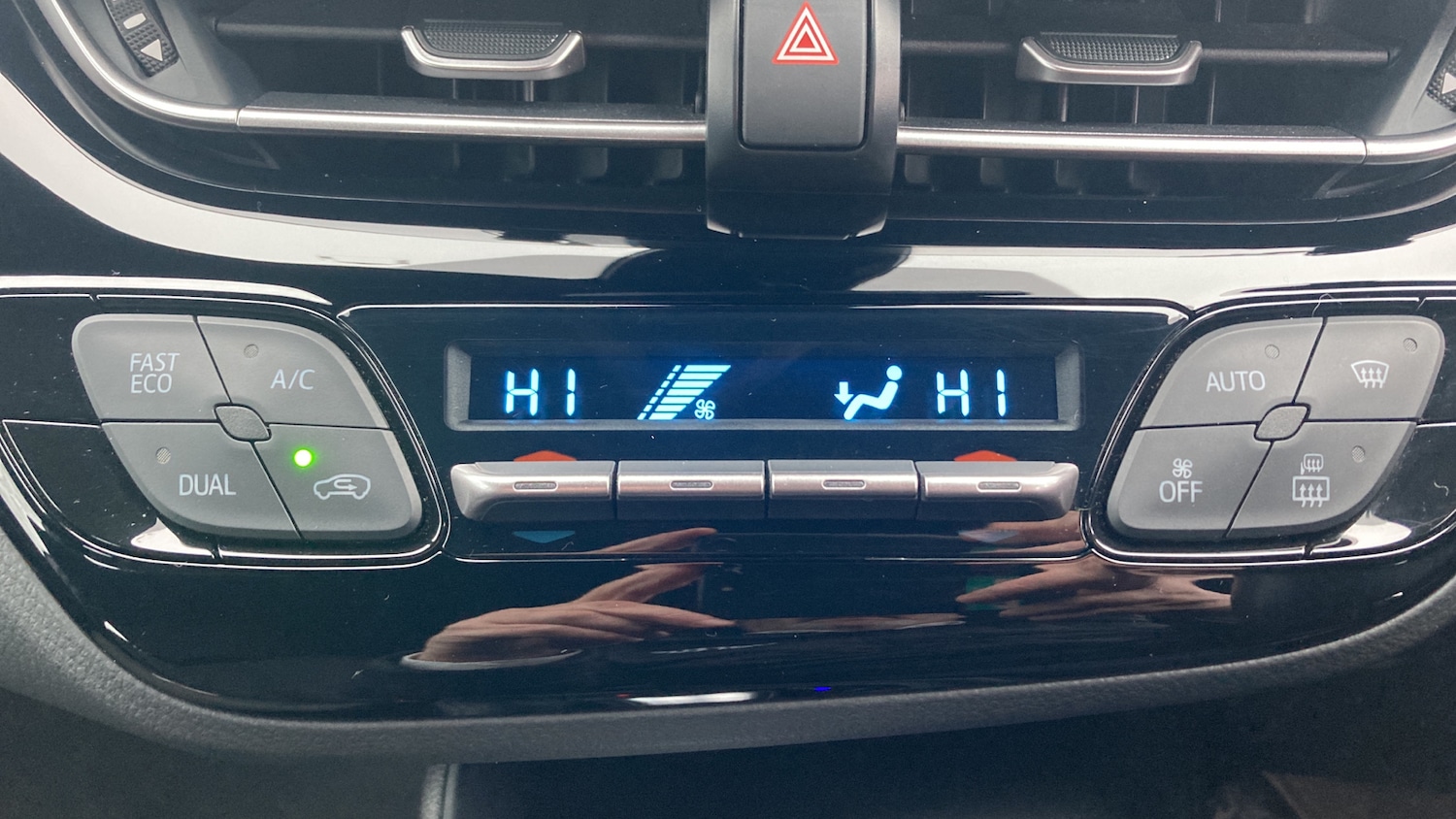 Used Toyota C-HR 2022 for sale - 77258724: Photo 28