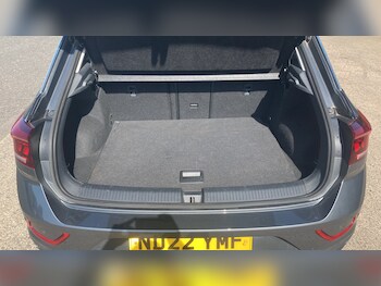 Used Volkswagen T-Roc 2022 for sale - 78733380: Photo