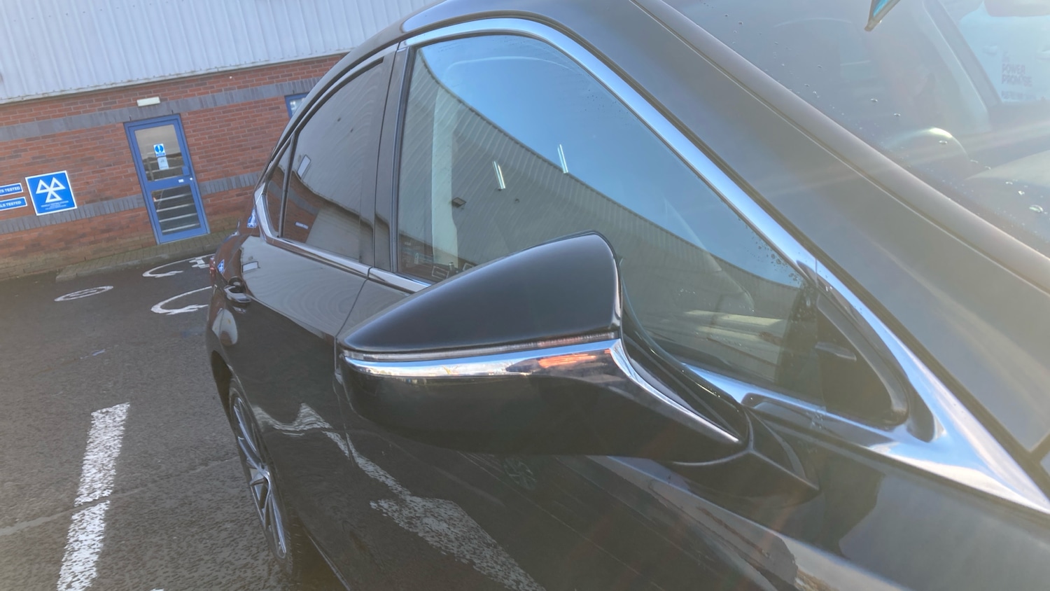 Used Lexus ES 2023 for sale - 76699184: Photo 25