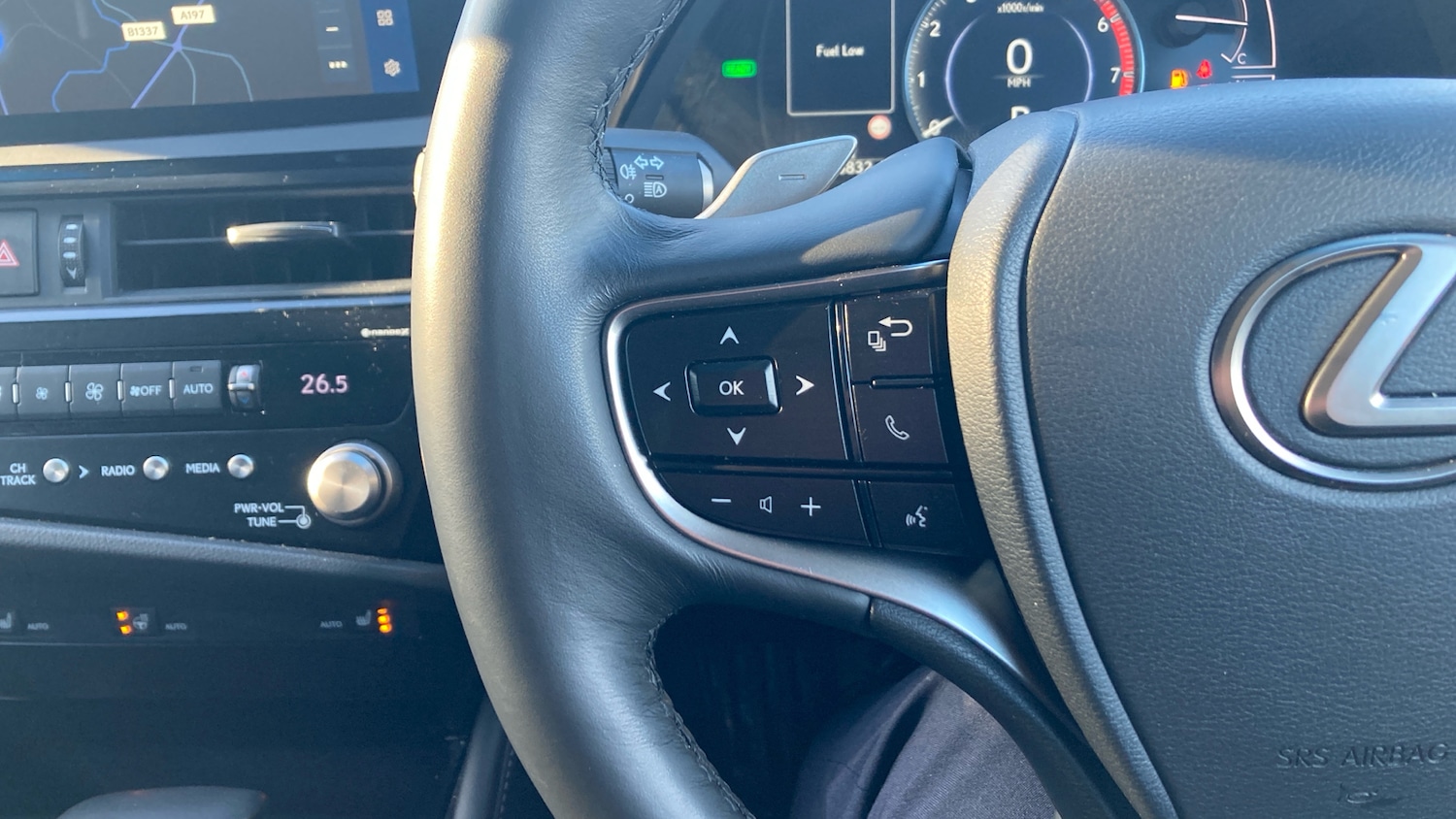 Used Lexus ES 2023 for sale - 76699184: Photo 27