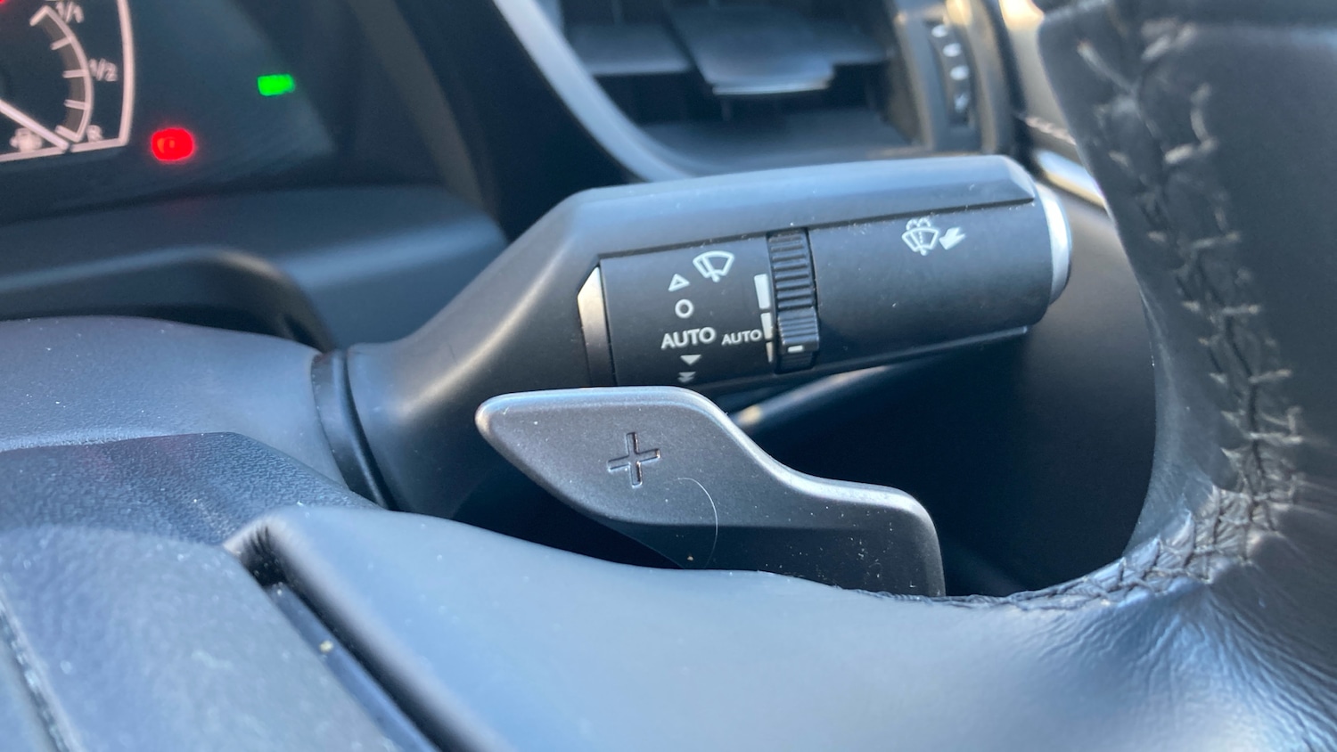 Used Lexus ES 2023 for sale - 76699184: Photo 32