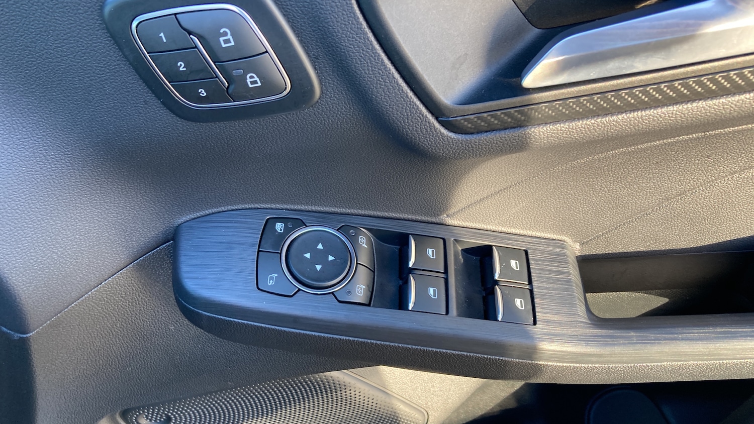 Used Ford Kuga 2025 for sale - 76791266: Photo 30