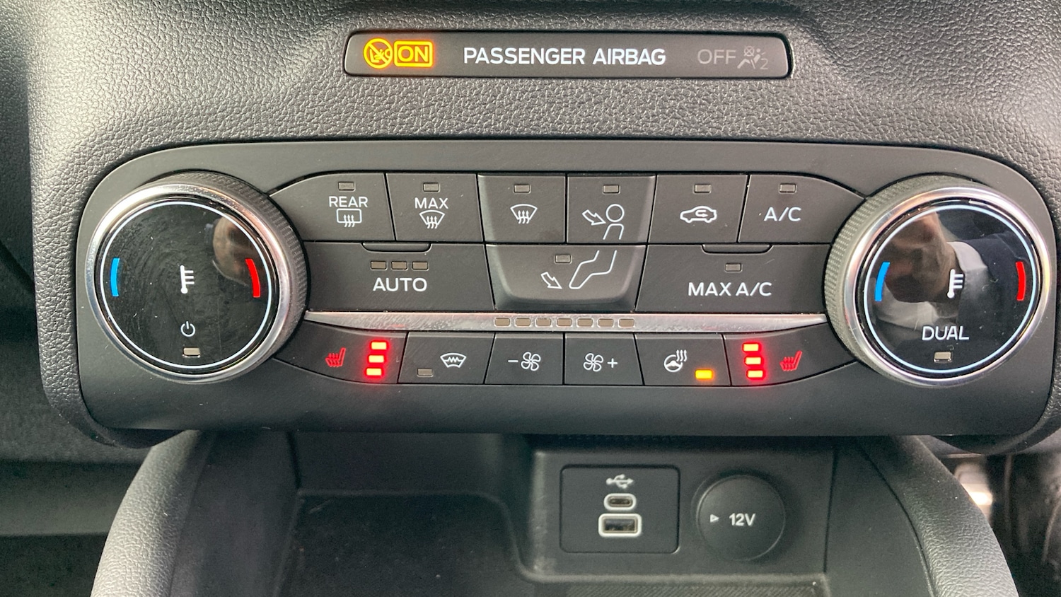 Used Ford Kuga 2022 for sale - 77963071: Photo 29