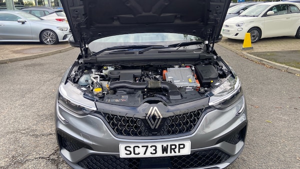 Used Renault Arkana 2024 for sale - 76156557: Photo 8