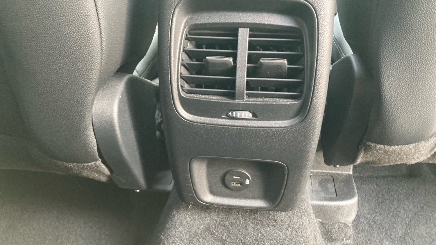 Used Ford Kuga 2022 for sale - 77774973: Photo 41