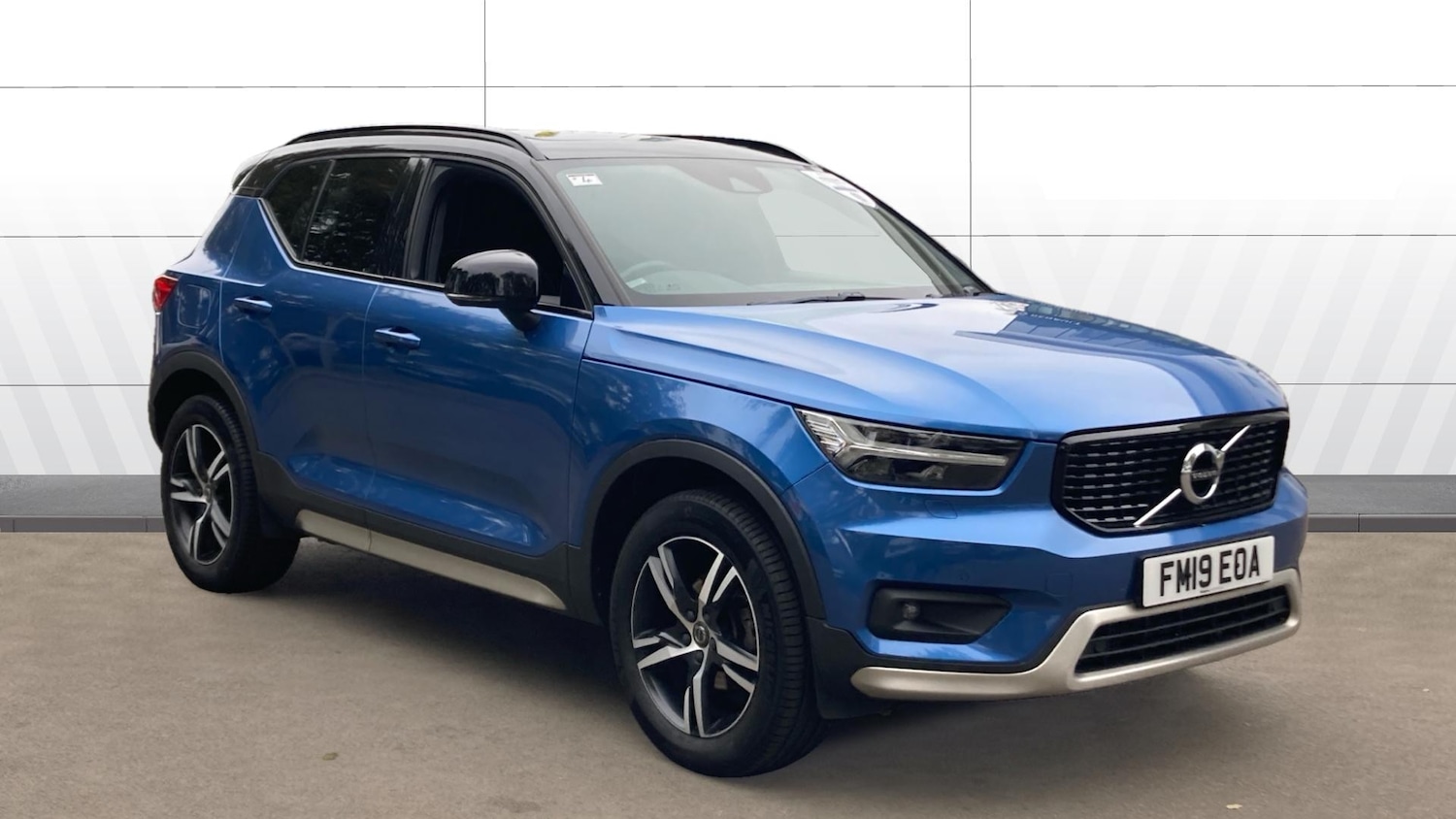 Used Volvo XC40 2019 for sale - 76859019: Photo 1
