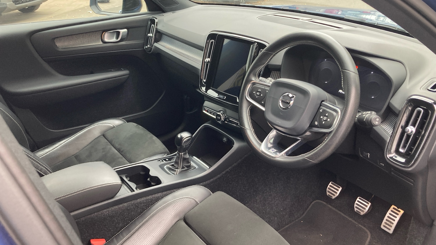 Used Volvo XC40 2019 for sale - 76859019: Photo 11