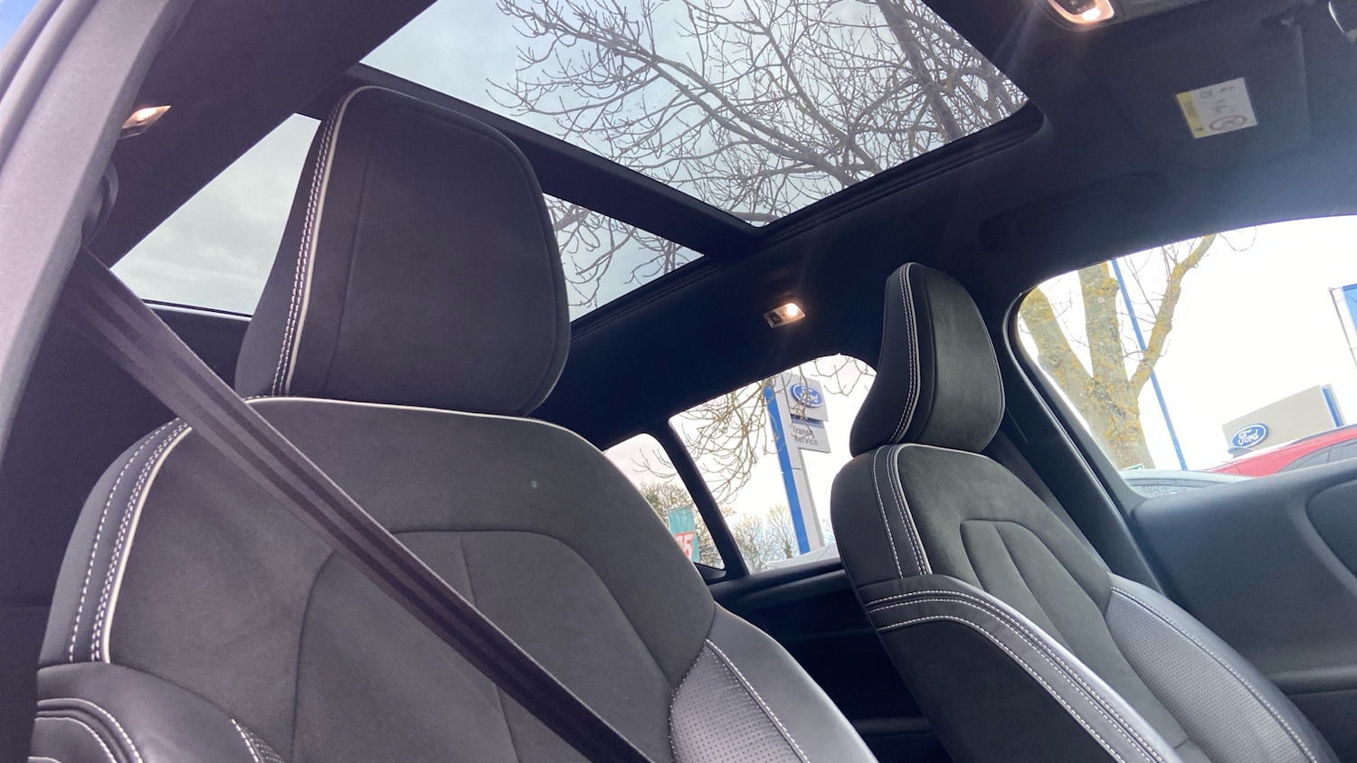 Used Volvo XC40 2019 for sale - 76859019: Photo 41