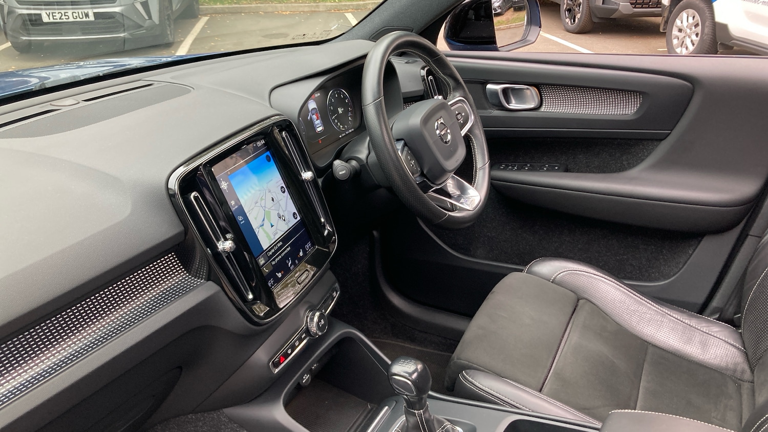 Used Volvo XC40 2019 for sale - 76859019: Photo 9