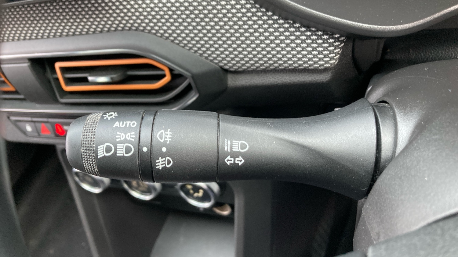 Used Dacia Sandero Stepway 2021 for sale - 77403733: Photo 25