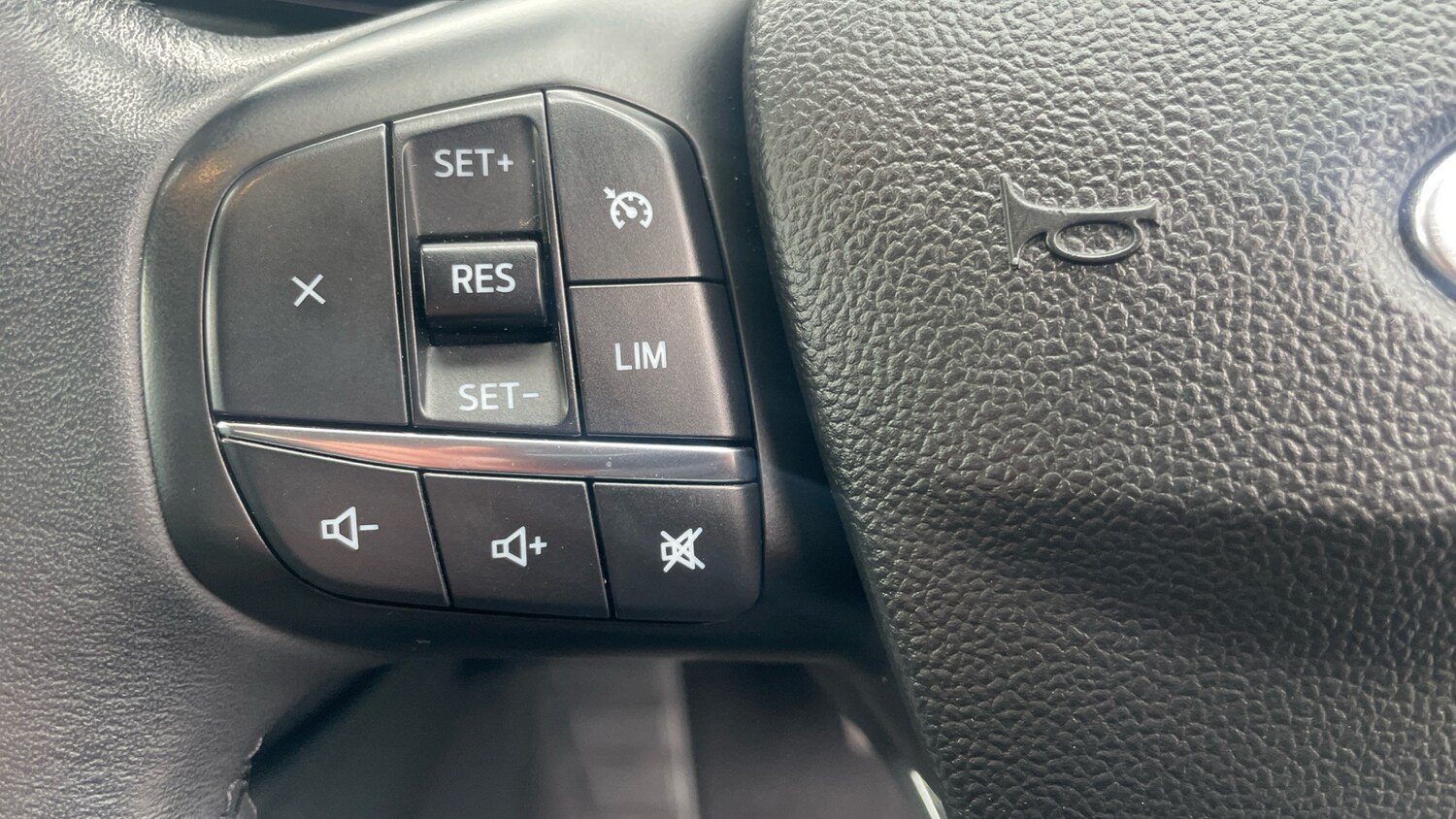 Used Ford Kuga 2021 for sale - 76286764: Photo 35