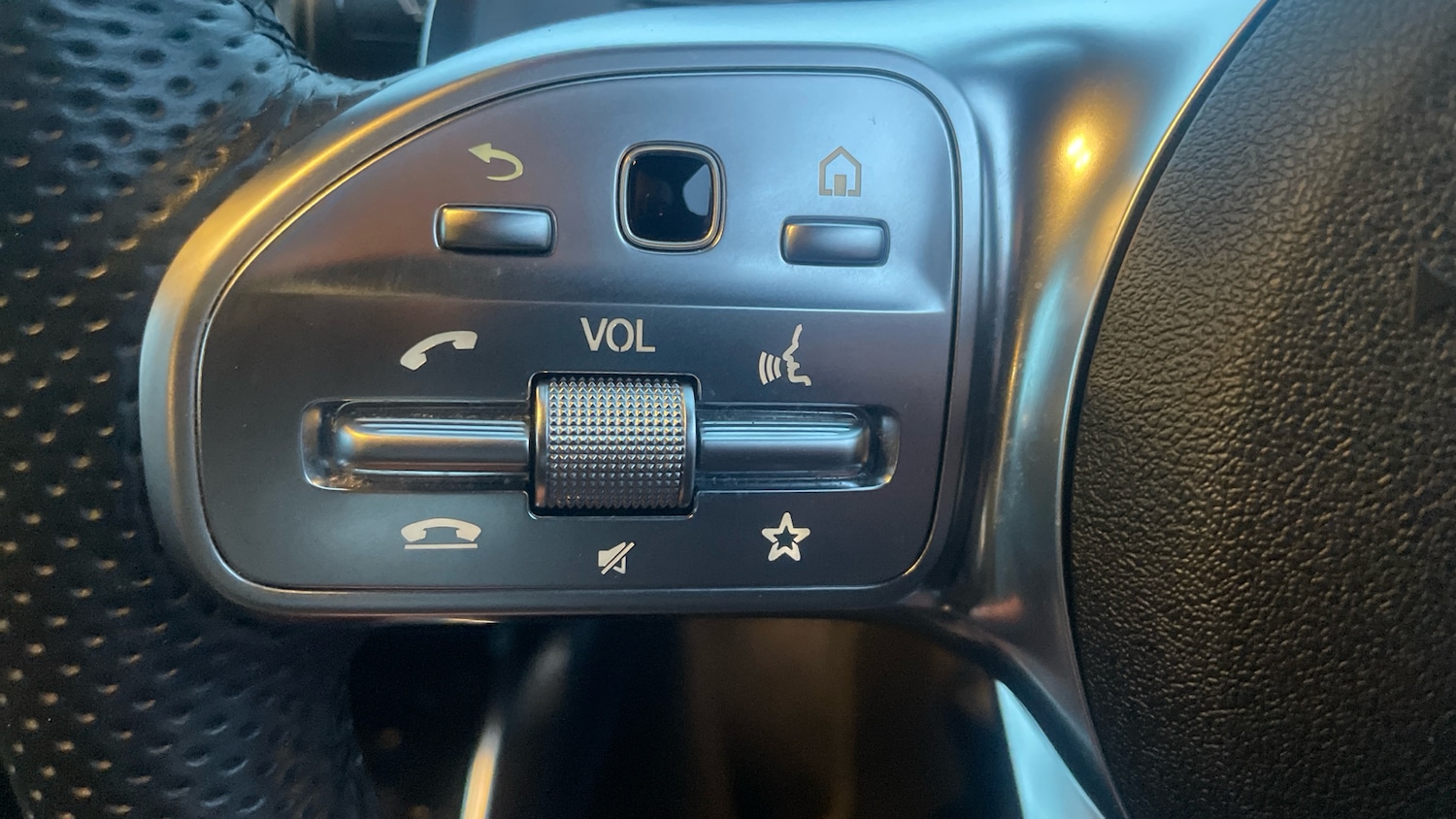 Used Mercedes-Benz A-Class 2019 for sale - 76427803: Photo 44