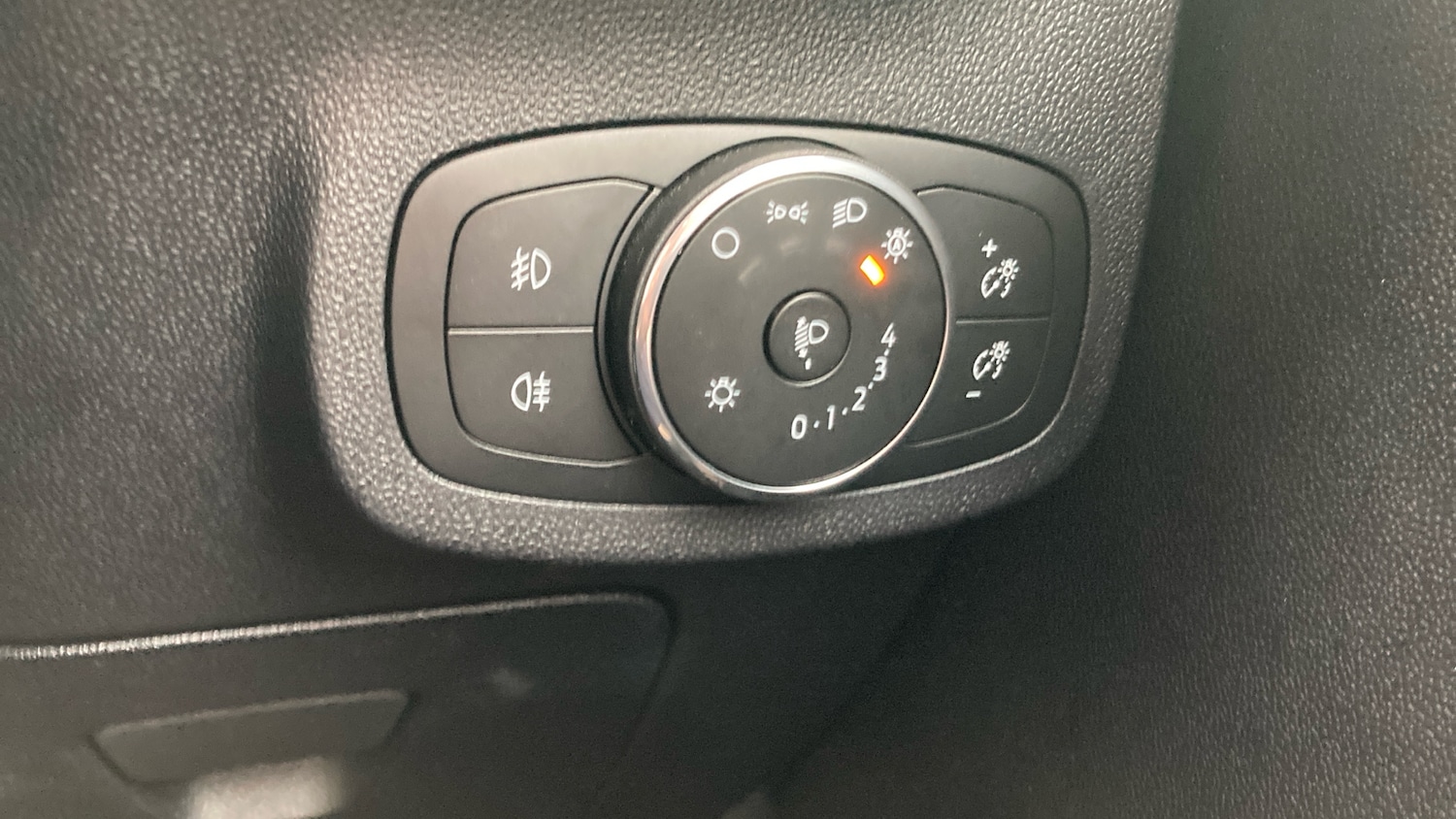 Used Ford Fiesta 2023 for sale - 78143800: Photo 23