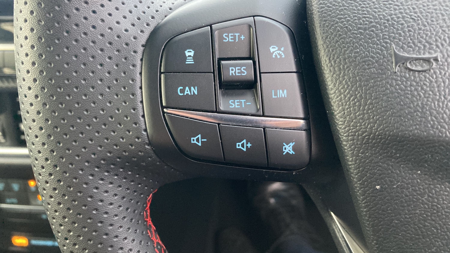 Used Ford Puma 2023 for sale - 76663596: Photo 32