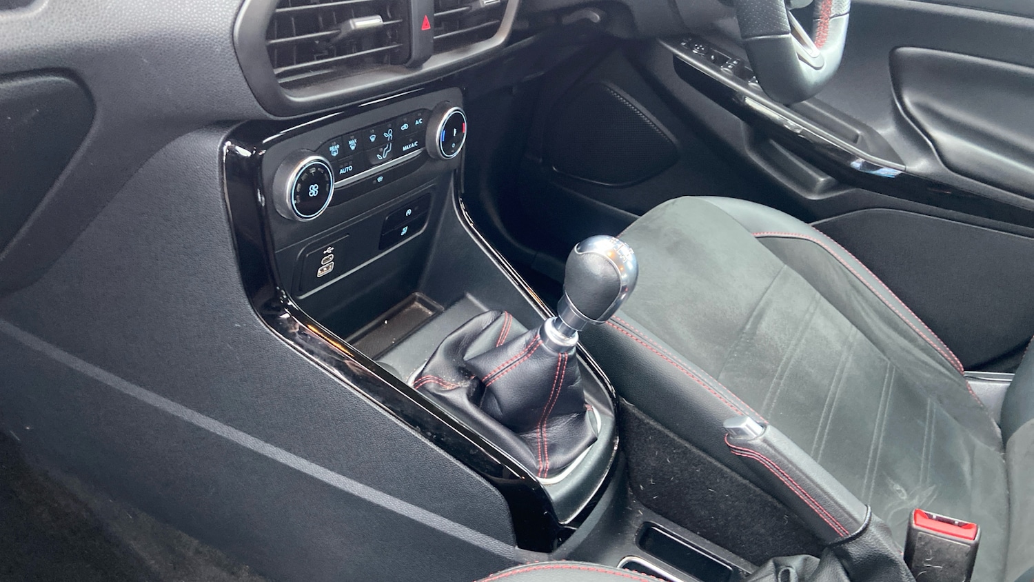 Used Ford Ecosport 2022 for sale - 77915841: Photo 13