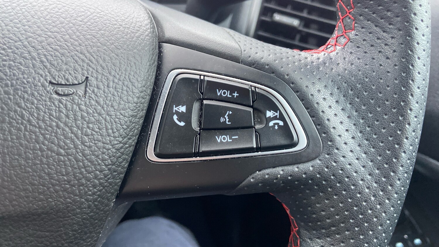 Used Ford Ecosport 2022 for sale - 77915841: Photo 31