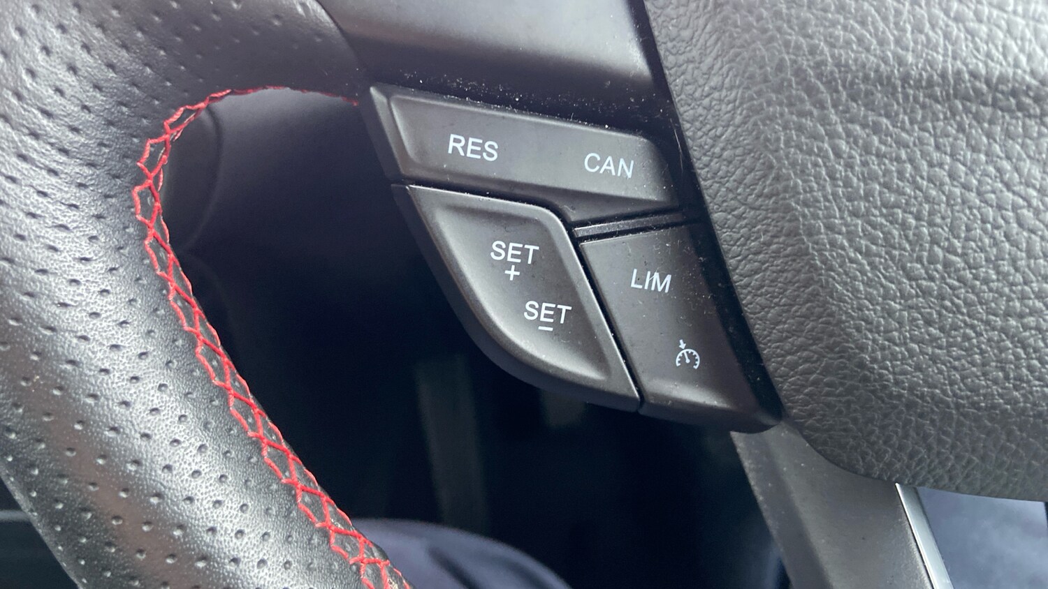 Used Ford Ecosport 2022 for sale - 77915841: Photo 32