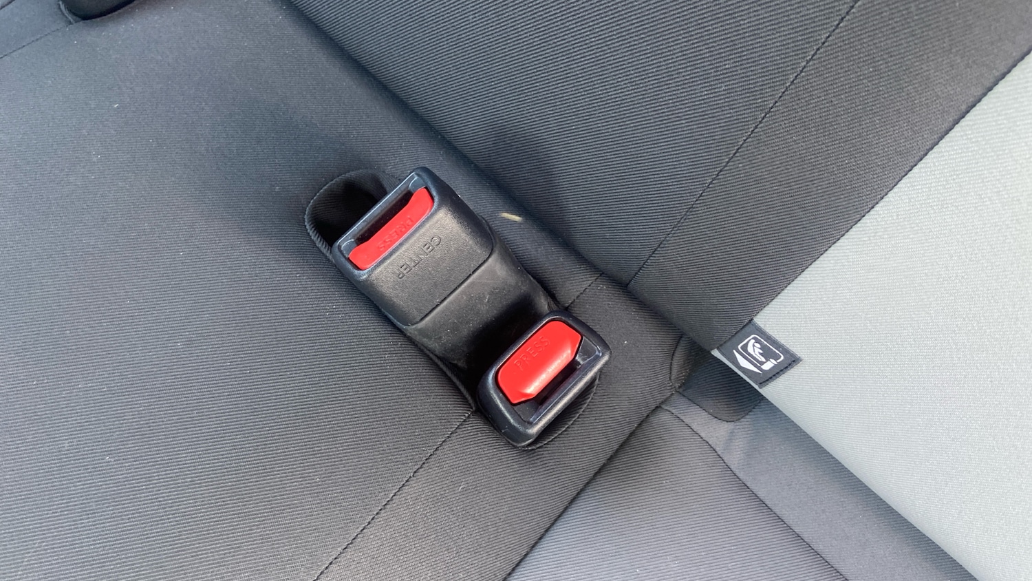 Used Toyota Yaris 2019 for sale - 78143795: Photo 17