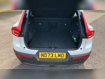 Used Volvo XC40 2023 for sale - 79545280: Photo