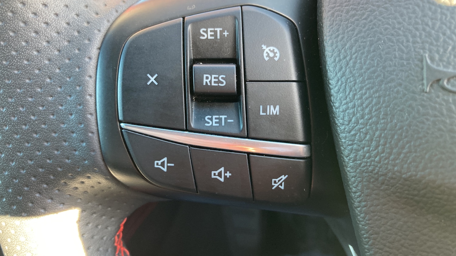 Used Ford Kuga 2021 for sale - 76490416: Photo 32