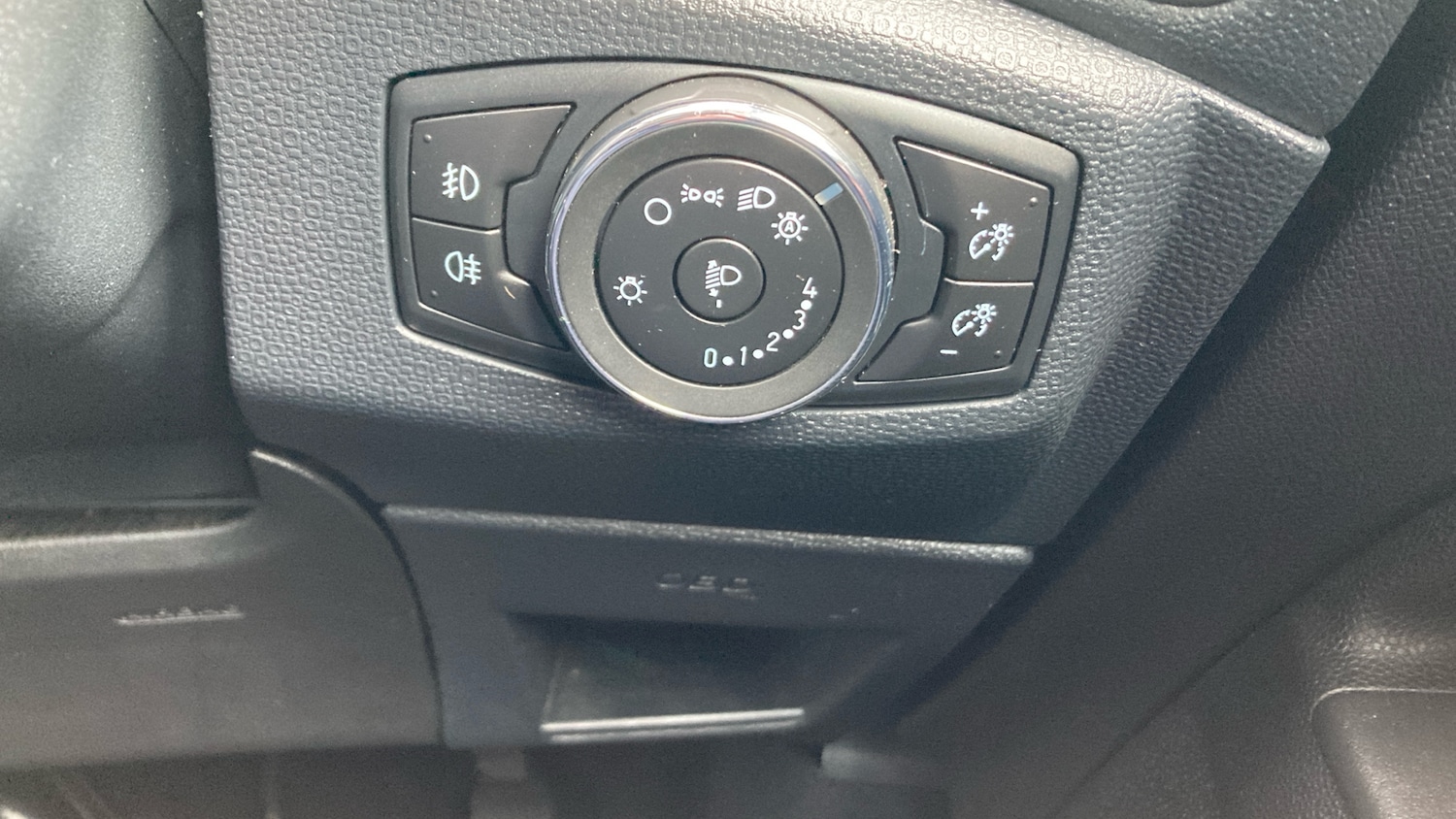 Used Ford Ecosport 2023 for sale - 77833172: Photo 33