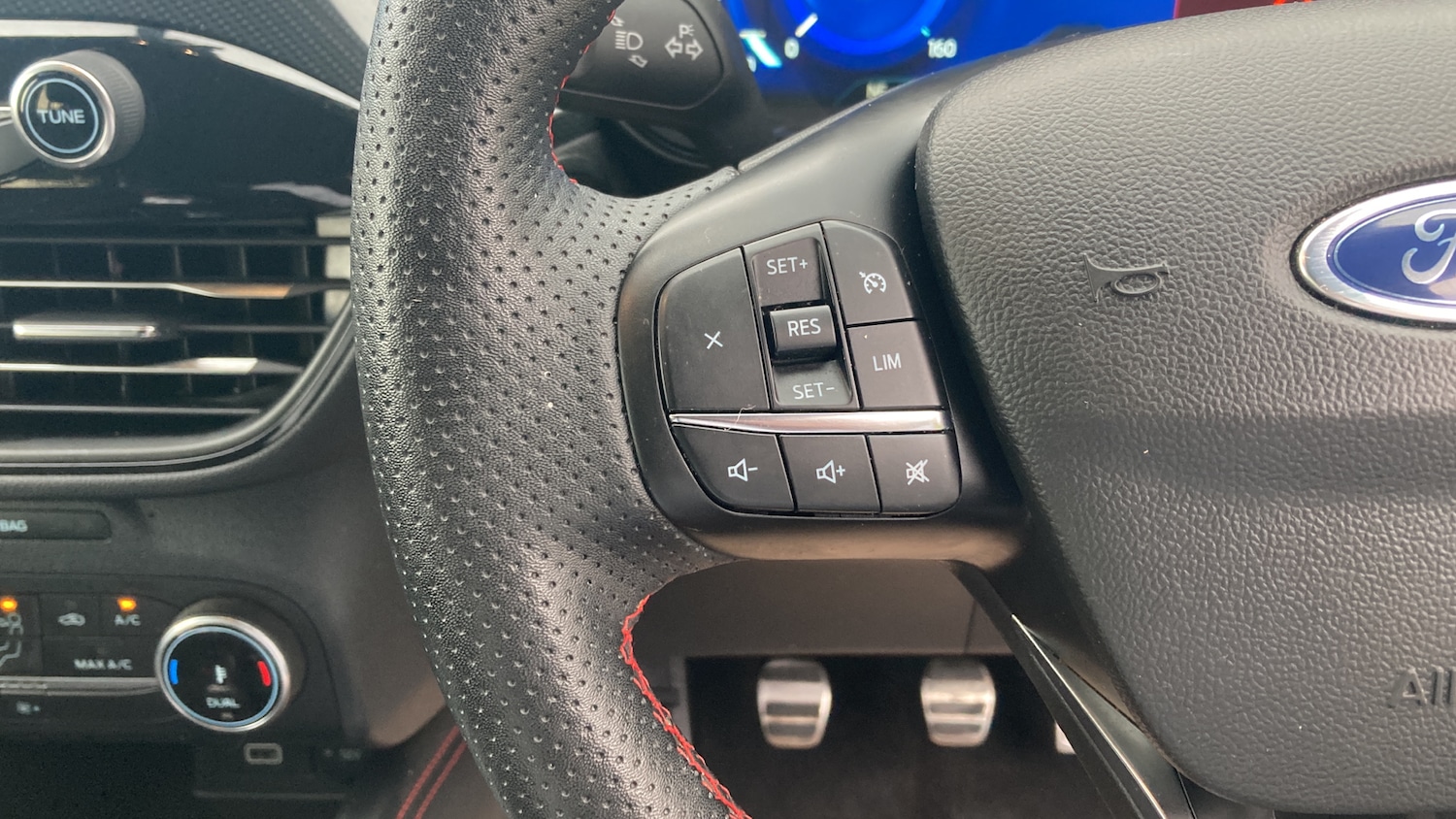 Used Ford Kuga 2023 for sale - 76184262: Photo 32