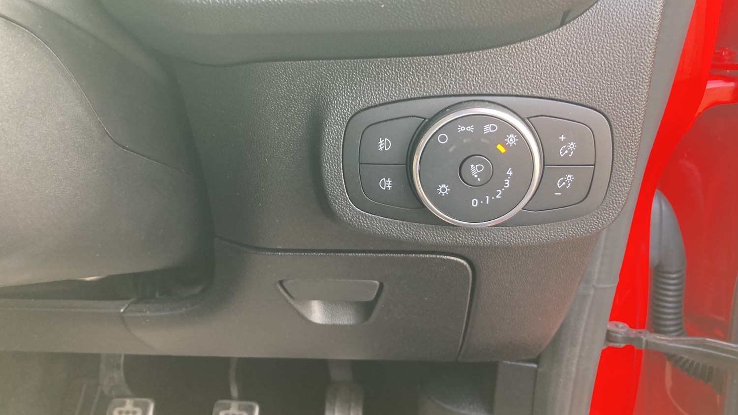 Vehicle 28