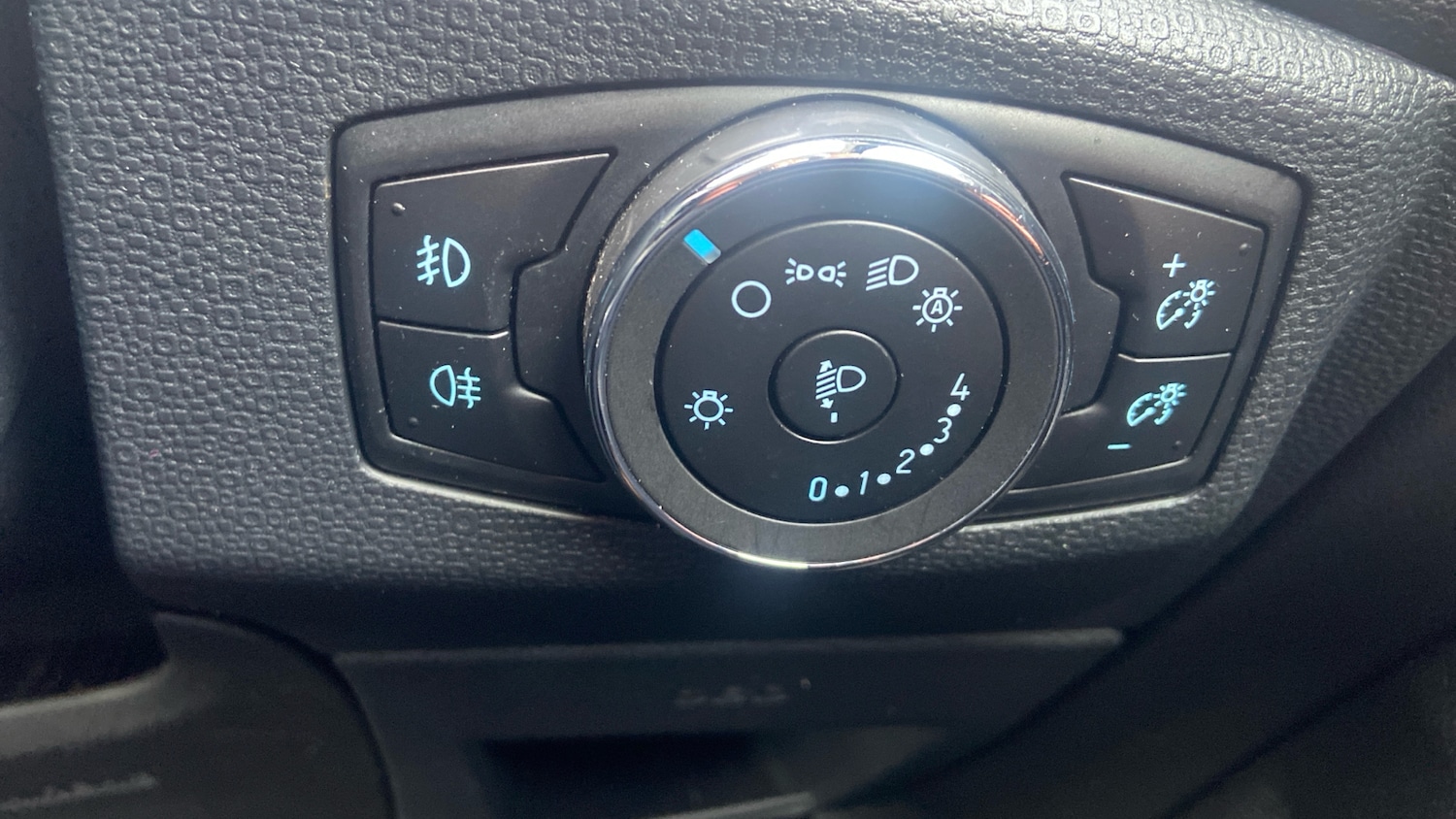 Used Ford Ecosport 2023 for sale - 76627871: Photo 29