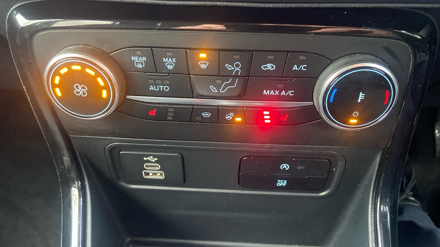 Used Ford Ecosport 2023 for sale - 76627871: Photo 32