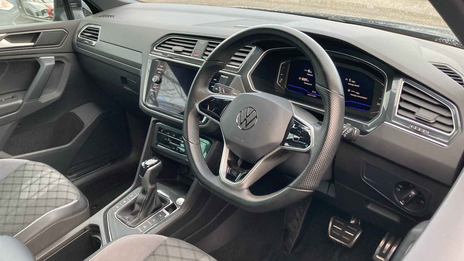 Used Volkswagen Tiguan 2023 for sale - 77746568: Photo 11