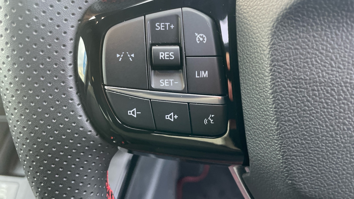 Used Ford Puma 2025 for sale - 76931553: Photo 33