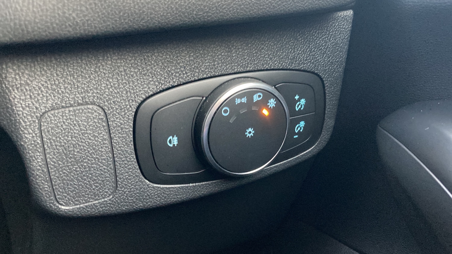 Used Ford Focus 2023 for sale - 77148337: Photo 28